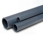 مواسير UPVC ضغط اسمي 15 بار مقاس 1 إنش سمك 2.2 مم لون رمادي غامق