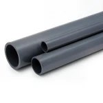 مواسير UPVC ضغط اسمي 15 بار مقاس 1 إنش سمك 2.2 مم لون رمادي غامق