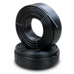 أنابيب HDPE PE 63 ضغط اسمي 15.9 بار قطر خارجي 20 مم سمك 2.8 مم لون أسود