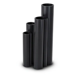 أنابيب HDPE SDR17 قطر خارجي 900 مم سمك 53.3 مم لون أسود