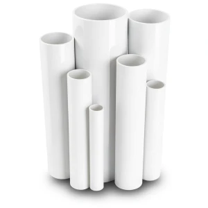 مواسير UPVC ضغط اسمي 13.8 بار مقاس 6 إنش سمك 8.03 مم لون أبيض