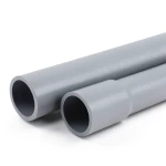 مواسير UPVC لانظمة الصرف الصحي الوطني ضغط 20 بار قطر خارجي 140 مم سمك 10.3 مم لون رمادي