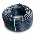 لفة أنابيب بلاستيك بولي ايثيلين عالي الكثافة ضغط  12.5 بار [PE 100] قطر خارجي 110 مم  SDR 13.6  لون اسود مع خط ازرق | مصنع المنى