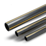 مواسير HDPE بولي ايثيلين ضغط 4.8 بار PE 80 قطر خارجي 315 مم سمك 17.9 مم أسود مع خطوط صفراء