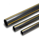 أنابيب HDPE ضغط 8 بار PE 80 قطر خارجي 315 مم سمك 28.6 مم أسود مع خطوط صفراء