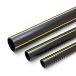 مواسير HDPE ضغط 4.8 بار PE 80 قطر خارجي 450 مم سماكة 25.6 مم أسود مع خطوط صفراء