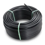 لفة أنابيب HDPE ضغط عمل 10 بار PE 100 قطر خارجي 75 مم SDR 17 لون أسود