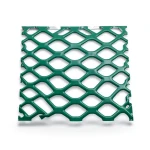 شبك بقلاوة حديد مطلي PVC سماكة 1.5 مم مقاس 1×2 متر