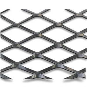 Hot Rolled Black Steel Expanded Metal Mesh 1.2 mm Thickness 1.22 m Width 5 m Length