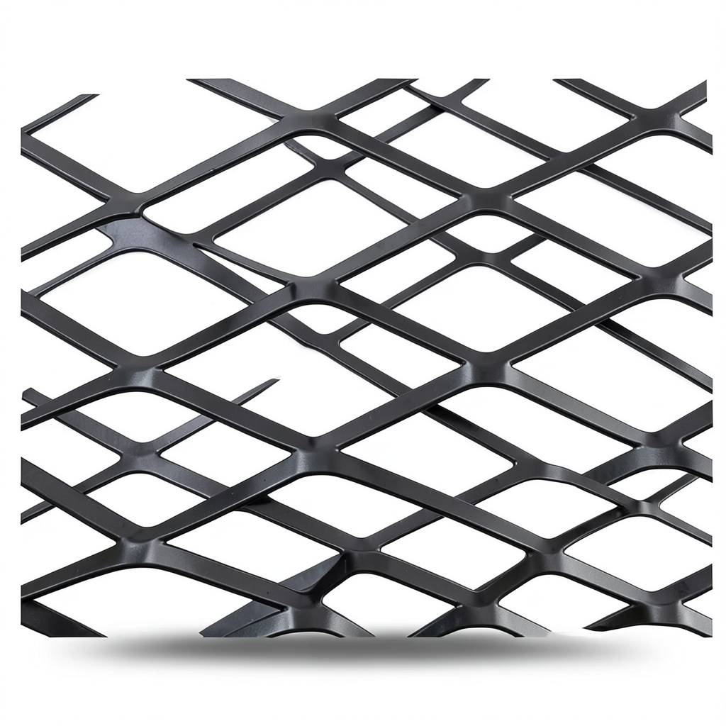 Hot Rolled Steel Expanded Metal Mesh 2.3 mm Thick 1.22x3 m Black