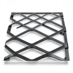 Hot Rolled Steel Expanded Metal Mesh Thickness 1.8 mm Width 1.22 m Length 2 m, Black