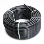 لفة أنابيب بلاستيك HDPE ضغط 20 بار PE 100 قطر خارجي 25 مم SDR 9 لون أسود
