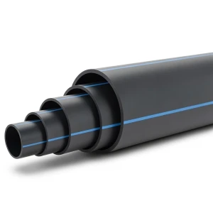 مواسير بلاستيك HDPE ضغط 3.2 بار PE 80 قطر خارجي 560 مم SDR 41 لون أسود مع خط أزرق