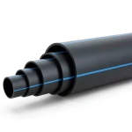 أنابيب بلاستيك HDPE ضغط 3.2 بار PE 80 قطر خارجي 630 مم SDR 41 أسود مع خطوط زرقاء