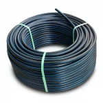 لفة أنابيب بلاستيك HDPE ضغط  20 بار [PE 100] قطر خارجي 50 مم  SDR 9  لون اسود مع خط ازرق | مصنع المنى