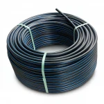 لفة أنابيب بلاستيك HDPE صغط  10 بار [PE 100] قطر خارجي 110 مم  SDR 17  لون اسود مع خط ازرق | شركة المنى