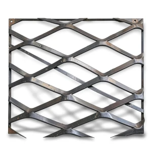 Hot Rolled Black Steel Expanded Metal Mesh Thickness 1.2 mm Width 2.44 m Length 3 m