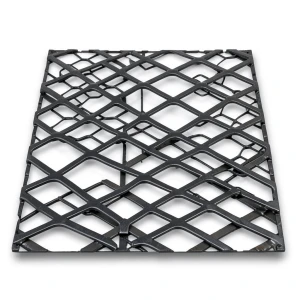 Hot Rolled Black Steel Expanded Metal Mesh 2 mm Thick 2.44m Width 3m Length