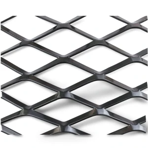Hot Rolled Black Steel Expanded Metal Mesh Thickness 2.8 mm Width 2.44 m Length 5 m