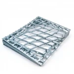 Galvanised Steel Expanded Metal Mesh  Bahri Thickness 1.8 mm Width 2.44  meter Length 3 meter | Bait Al Tatawor Company