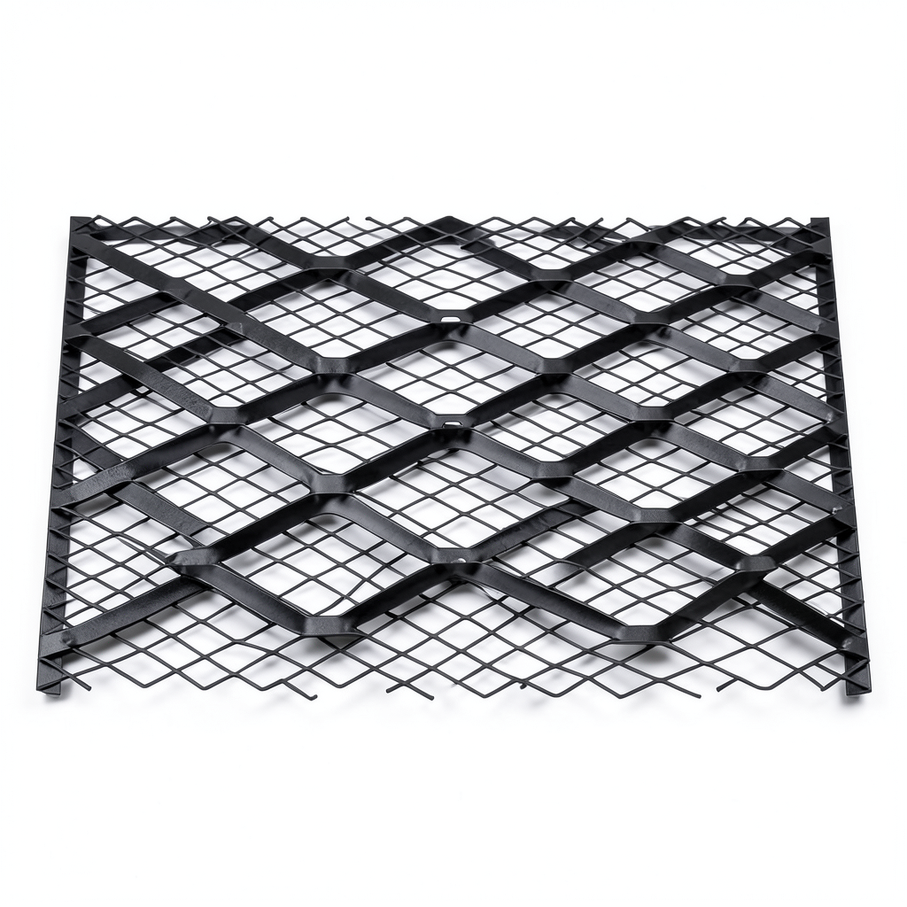 Hot Rolled Black Steel Expanded Metal Mesh Bahri Thickness 1.4 mm Width 2.44 m Length 4 m