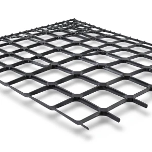 Hot Rolled Black Steel Expanded Metal Mesh Bahri 2.8 mm Thickness 2.44 m Width 5 m Length