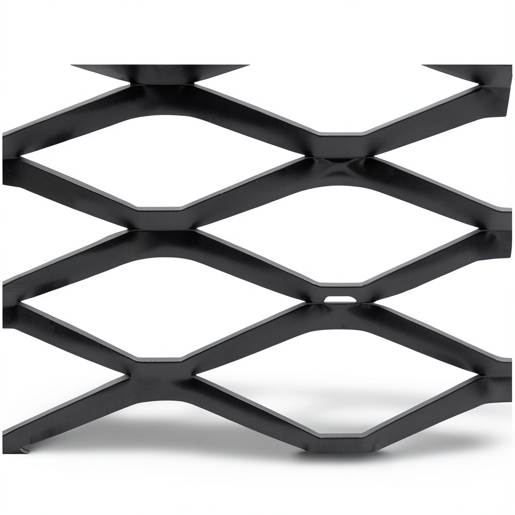 Hot Rolled Black Steel Expanded Metal Mesh Bahri Thickness 3.8 mm Width 2.44 m Length 4 m