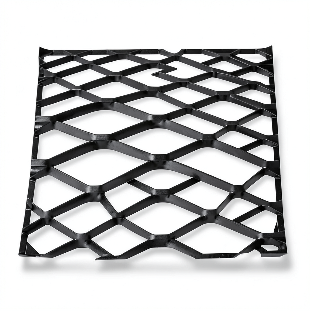Hot Rolled Black Steel Expanded Metal Mesh Bahri 6 mm Thickness 2.44 m Width 5 m Length