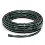 لفة أنابيب HDPE ضغط 10 بار PE 80 قطر خارجي 63 مم SDR 13.6 أسود مع خط أخضر