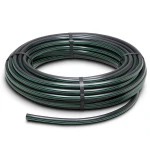 لفة أنابيب بلاستيك HDPE ضغط اسمي 16 بار PE80 قطر خارجي 32 مم SDR 9 أسود مع خطوط خضراء