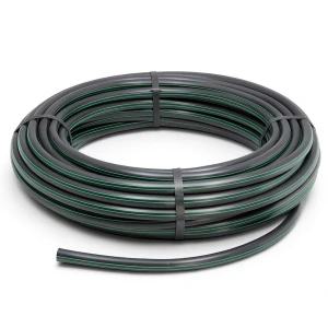لفة أنابيب HDPE ضغط 16 بار PE 80 قطر خارجي 90 مم SDR 9 أسود مع خطوط خضراء