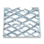Bahri Galvanized Expanded Metal Mesh 1.5mm Thickness 1.22m Width 7m Length Bait Al Tatawor