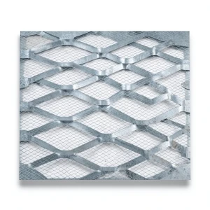 Galvanised Steel Expanded Metal Mesh Bahri 3 mm Thickness 1.22m Width 4m Length