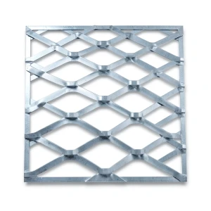 Galvanised Steel Expanded Metal Mesh Bahri Thickness 4.8 mm Width 1.22 m Length 5 m