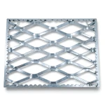 Galvanised Steel Expanded Metal Mesh Bahri 2.8 mm Thickness 1.22 m Width 6 m Length