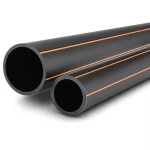 مواسير HDPE قطر خارجي 32 مم سمك 1.9 مم لون أسود مع خطوط برتقالي