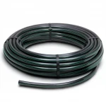 لفة أنابيب HDPE ضغط  9.8 بار [PE 63] قطر خارجي 20 مم  SDR 9  لون اسود مع خط اخضر | مصنع المنى