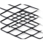 Hot Rolled Black Steel Expanded Metal Mesh Khaleeji 1.4 mm Thickness 1.22 m Width 7 m Length