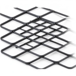 Hot Rolled Black Steel Expanded Metal Mesh Khaleeji 1.4 mm Thickness 1.22 m Width 7 m Length