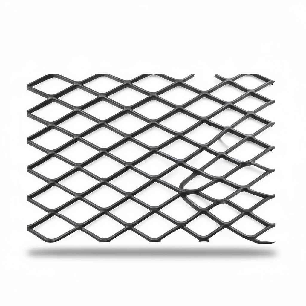 Hot Rolled Black Steel Expanded Metal Mesh Khaleeji 2 mm Thickness 1.22 m Width 5 m Length | Bait Al Tatawor