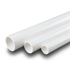 مواسير UPVC جدول 40 مقاس 1.5 إنش سمك 3.68 مم لون أبيض