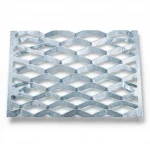 Galvanized Steel Expanded Metal Mesh  [Mazyoon] Thickness 2.7 mm Width 1.22 meter Length 2 meter | Bait Al Tatawor Company