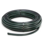 لفة أنابيب HDPE ضغط 4 بار PE 63 قطر خارجي 40 مم SDR 26 لون أسود مع خط أخضر