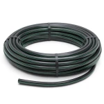 لفة أنابيب HDPE ضغط 4 بار PE 63 قطر خارجي 140 مم SDR 26 أسود مع خطوط خضراء