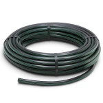لفة أنابيب HDPE ضغط 4 بار PE 63 قطر خارجي 160 مم SDR 26 أسود مع خطوط خضراء