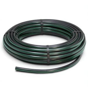 لفة أنابيب بلاستيك HDPE ضغط 6 بار PE 63 قطر خارجي 32 مم SDR 17.6 أسود مع خطوط خضراء