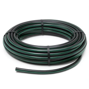 لفة أنابيب HDPE ضغط 10 بار [PE 63] قطر خارجي 90 مم SDR 11 أسود مع خط أخضر