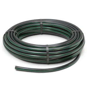لفة أنابيب بلاستيك HDPE ضغط 15.9 بار PE63 قطر خارجي 90 مم SDR 7.4 أسود مع خطوط خضراء