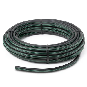 لفة أنابيب بلاستيك HDPE ضغط 15.9 بار PE 63 قطر خارجي 75 مم SDR 7.4 أسود مع خط أخضر