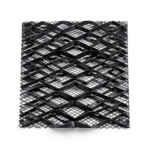 Hot Rolled Black Steel Expanded Metal Mesh 1.7 mm Thickness 1.22m Width 5m Length